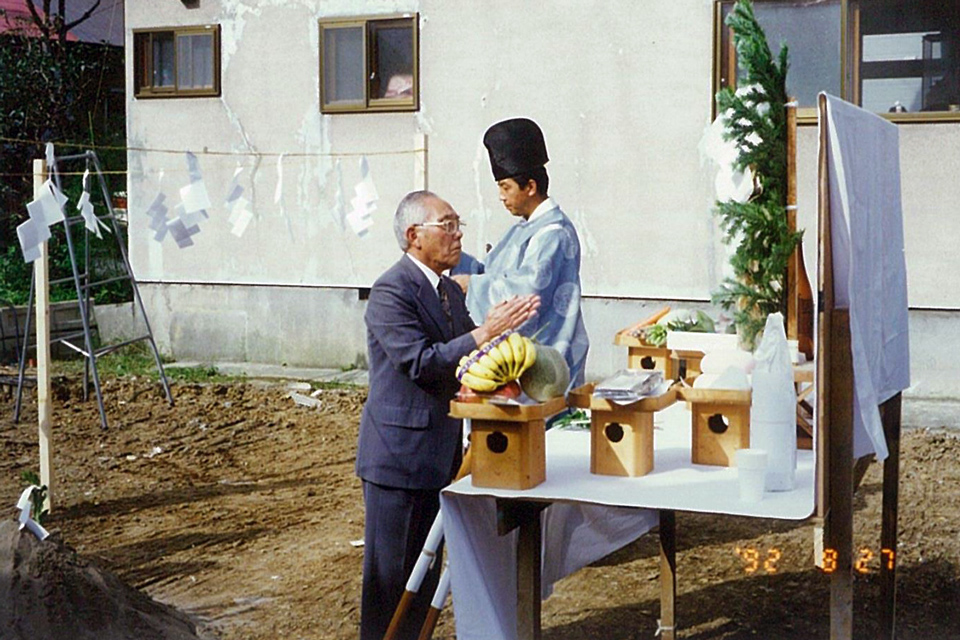 創業者:江田時雄