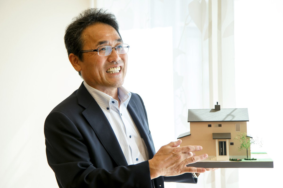 写真:代表取締役 江田清三